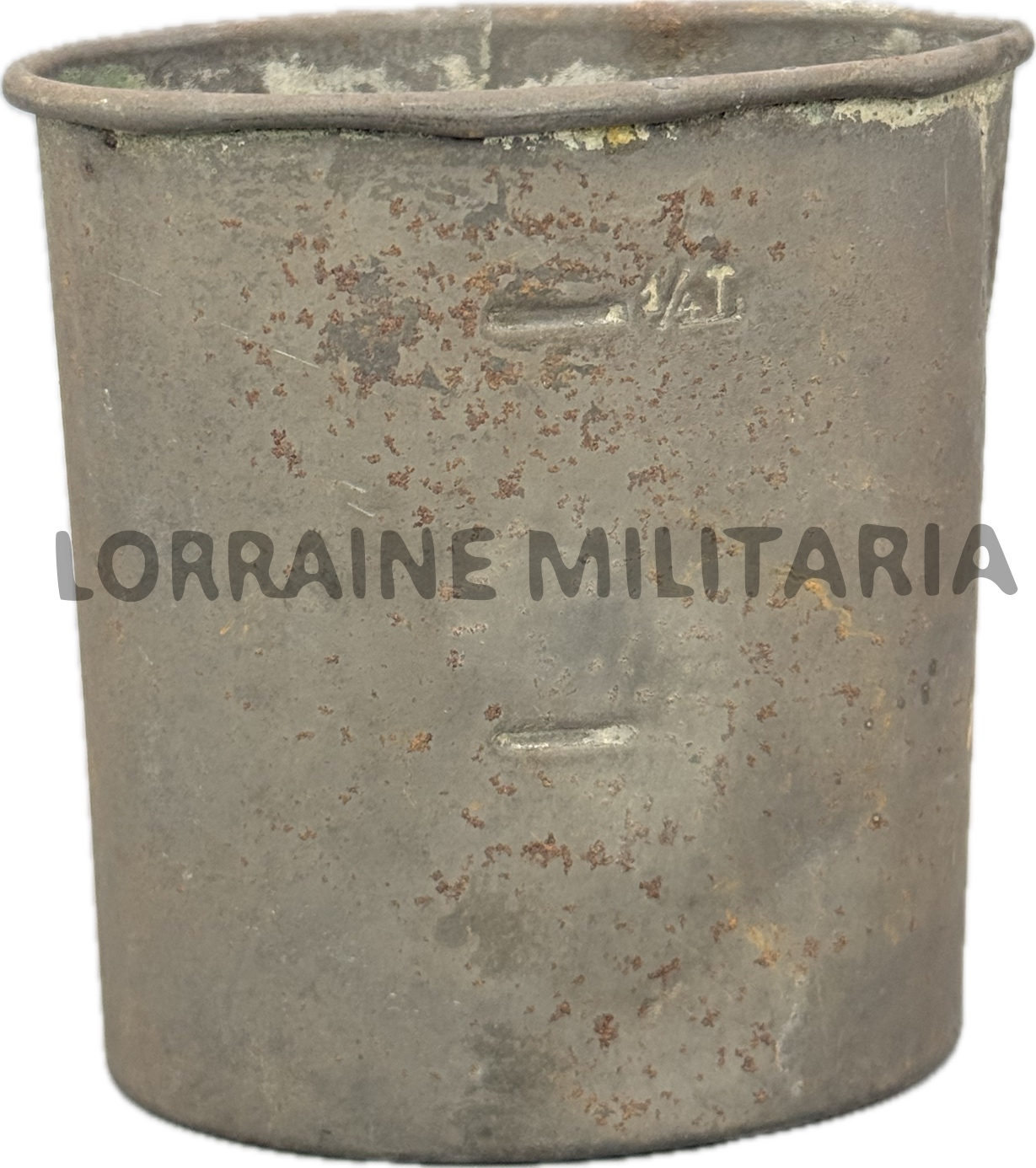militaria : QUART REGLEMENTAIRE  ALLEMAND MODELE EN FER