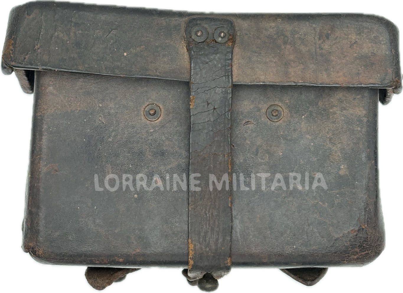 militaria : CARTOUCHIERE TROUPE ERSATZ FABRICATION CUIR RIVETE EN UNE PIECE